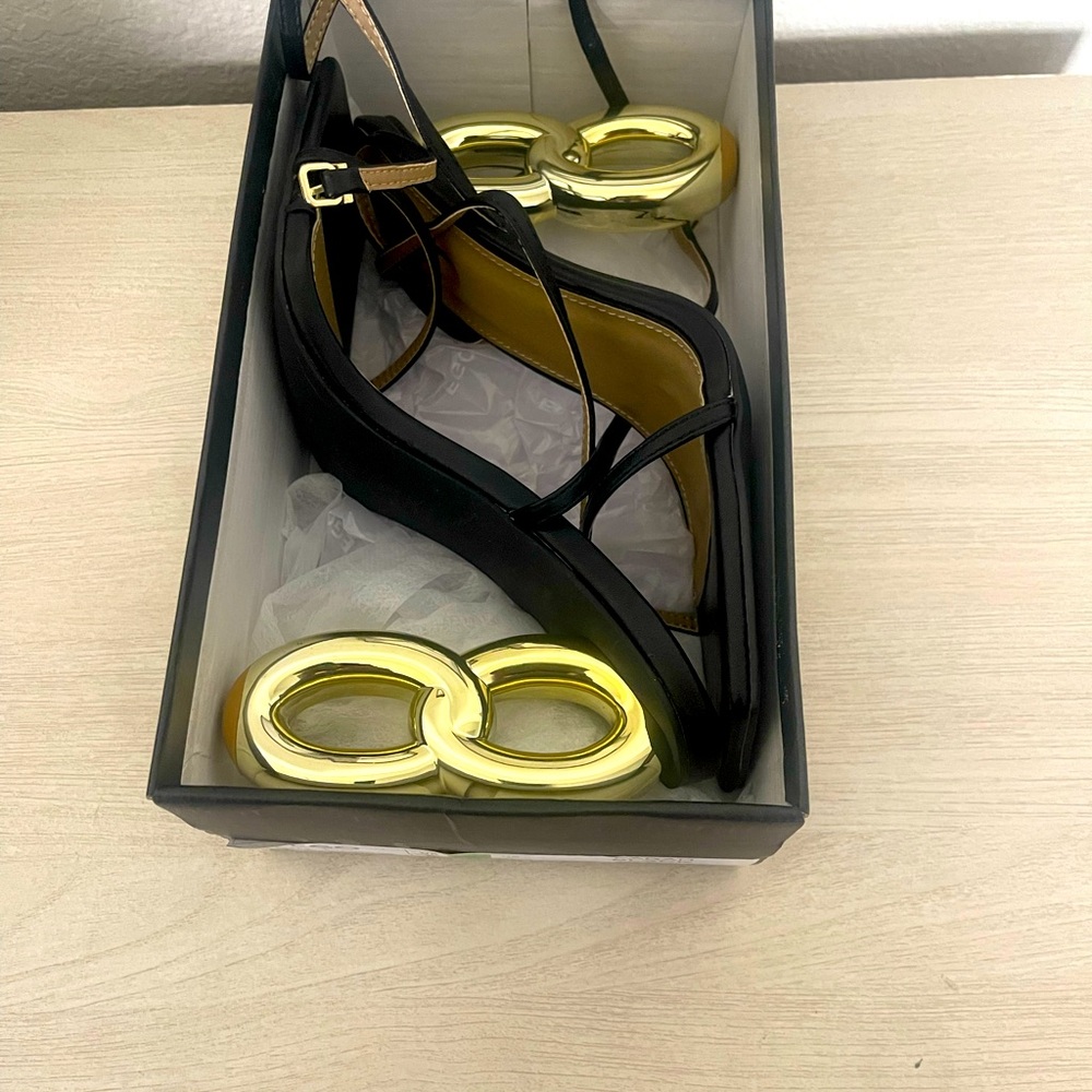 Ego Farah chain heel detail sandals in black